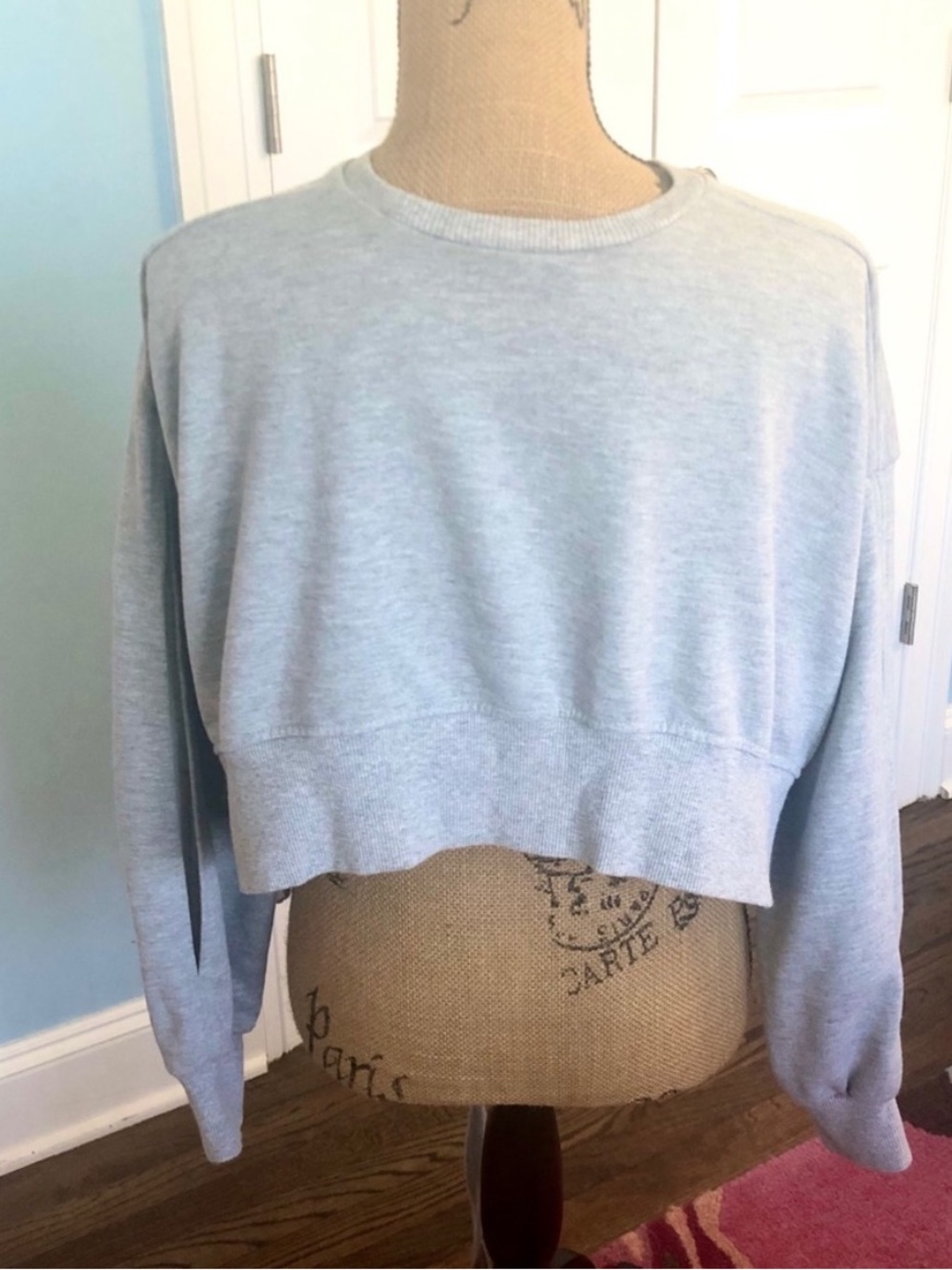 Light Gray Cropped Crewneck Sweater - Women
